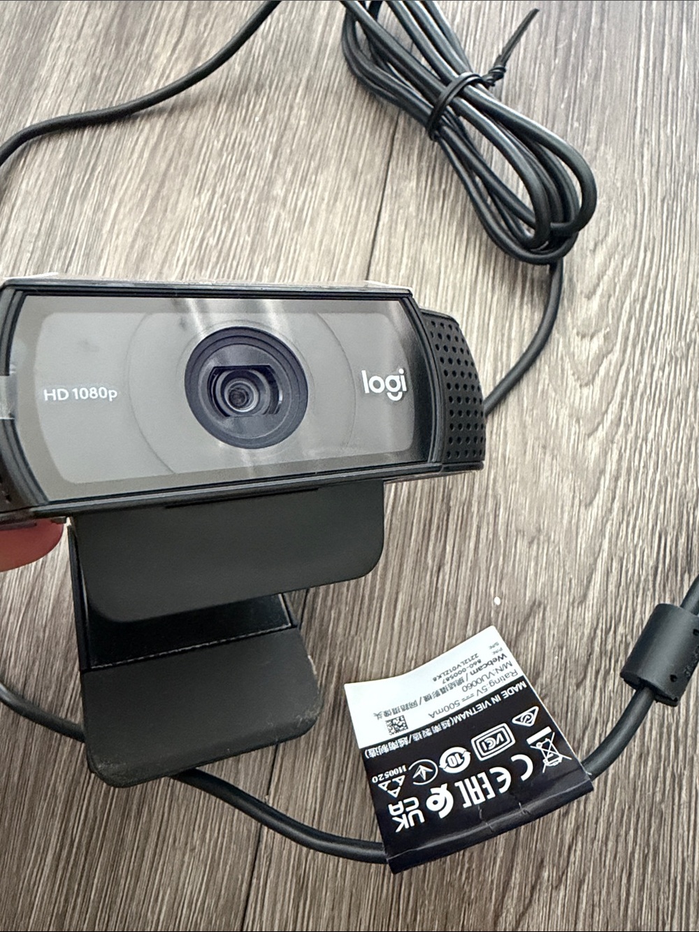 Logitech 1080p Webcam - Picture 2 of 2